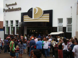 Fachada do Supermercado Pardinhense
